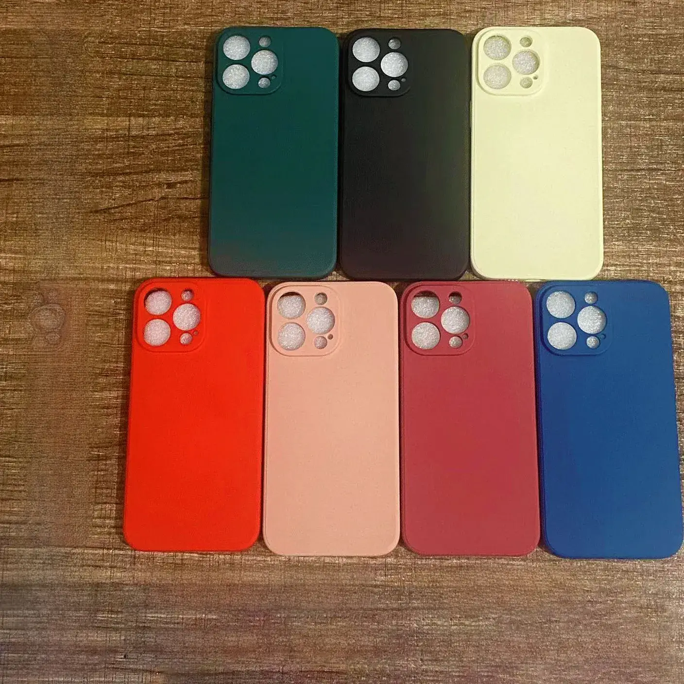 Custom Mobile Phone Case for Apple Magnetic Feather Yarn Glass - Image 3