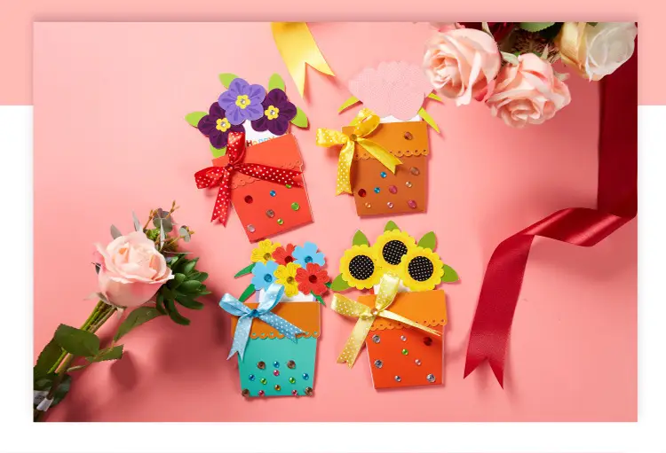 Children's Floral Greeting Card DIY Kit Blue — feature 9