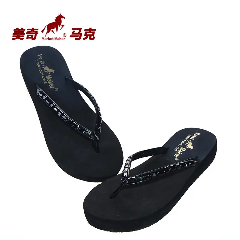 2026 Summer New Trendy Outdoor Slippers with Rhinestones, Women's Flip-Flops with Medium Heel, Breathable and Non-Slip Beach Sandals - Image 6