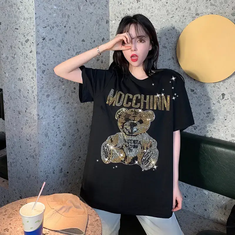 Women's Black Mocchin Bear Print T-Shirt Large — feature 2
