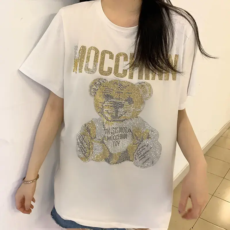 Women's Black Mocchin Bear Print T-Shirt Large — feature 31