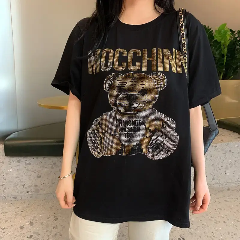 Women's Black Mocchin Bear Print T-Shirt Large — feature 5