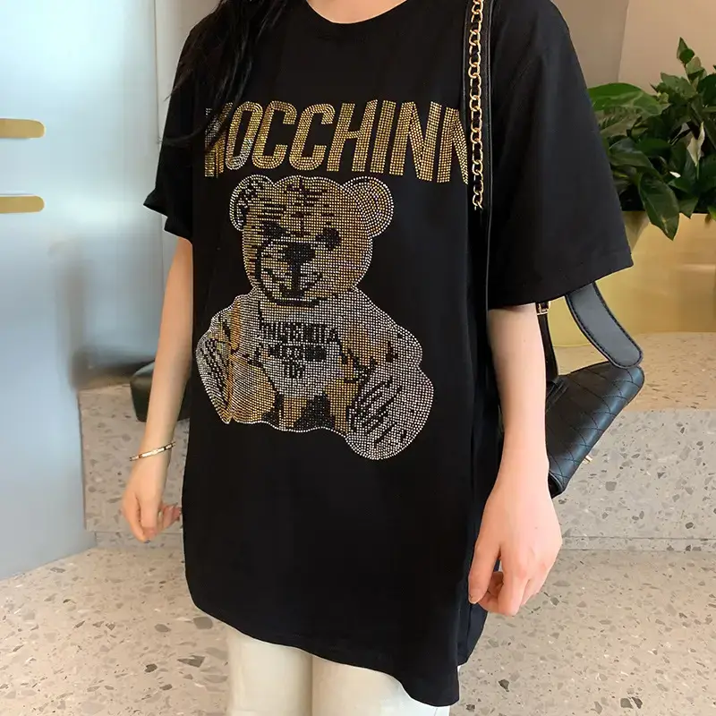 Women's Black Mocchin Bear Print T-Shirt Large — feature 6