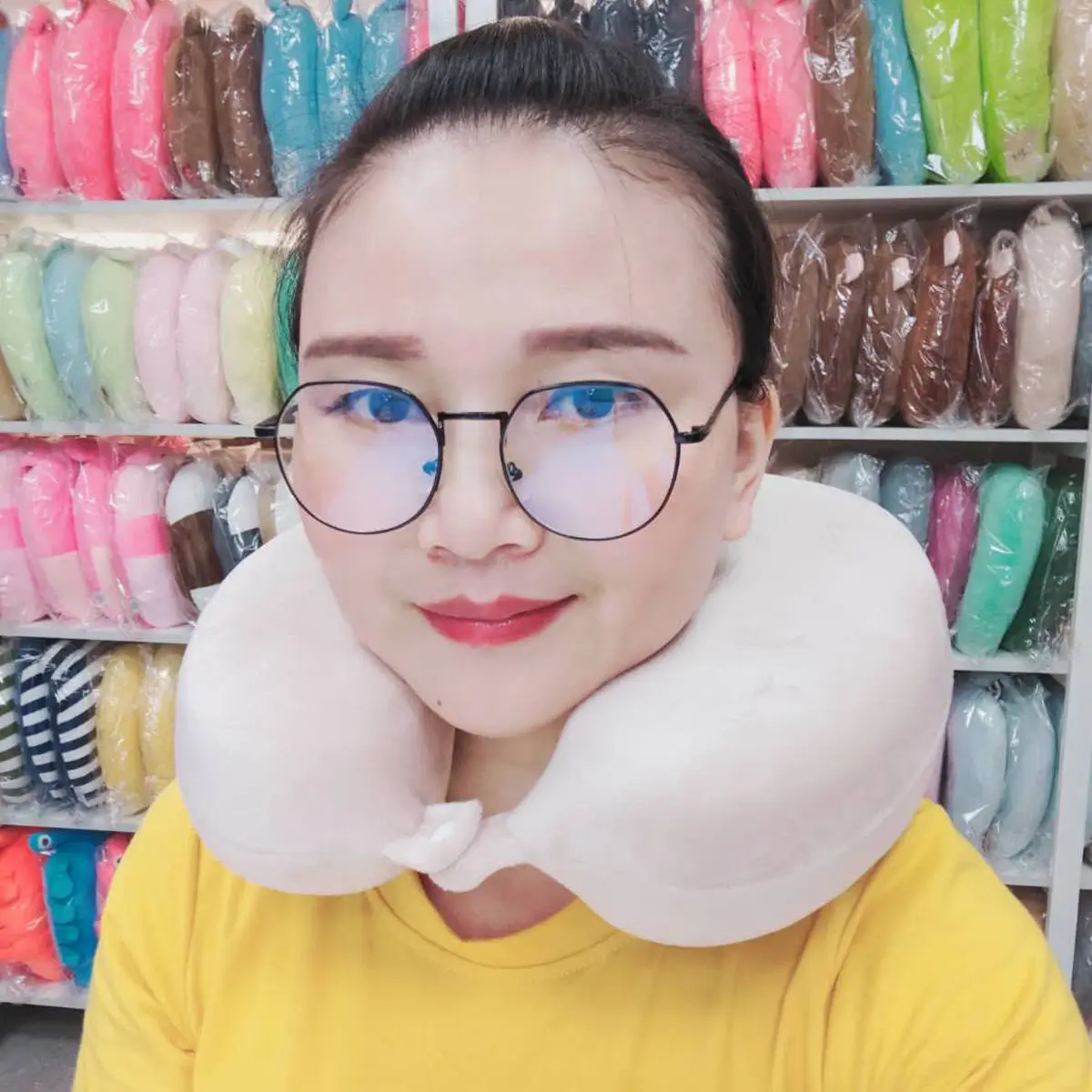 U-Shaped Memory Foam Neck Pillow Black Travel Office - Image 9