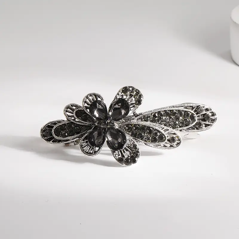 Crystal Butterfly Hairpin for Women Korean Style - Image 9