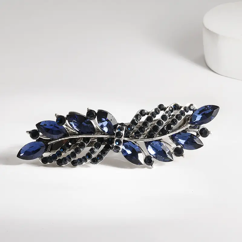 Crystal Butterfly Hairpin for Women Korean Style - Image 4