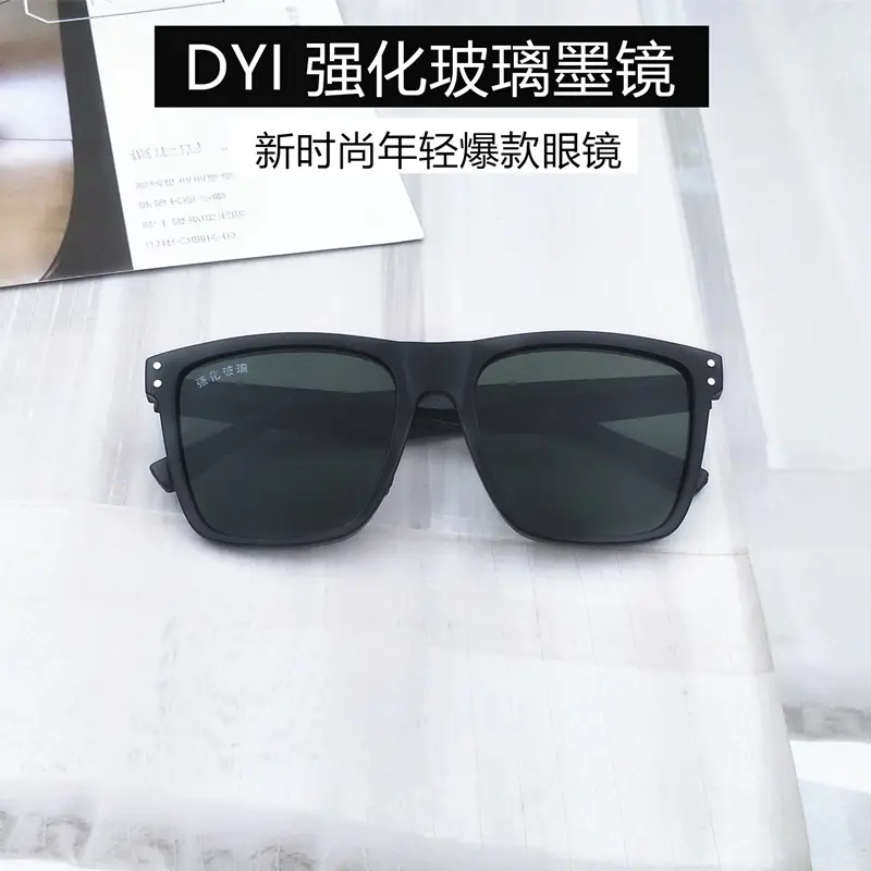 Men's Square Frame Mirror Glass Sunglasses - Image 6