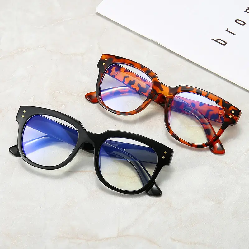 Classic Black Frame Anti-Blue Light Glasses - Image 7