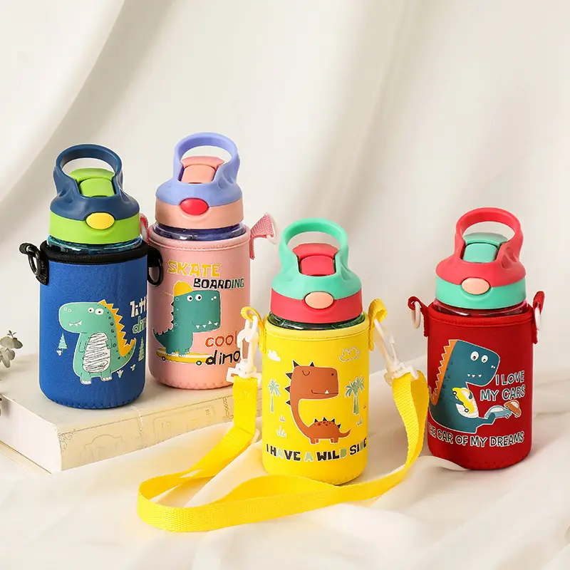 Kids Water Cups with Straws and Duck Design - Image 3