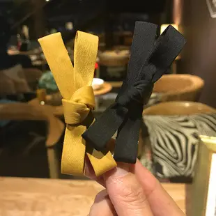 Black Korean Letter Hair Clip with Knotted Design — feature 25