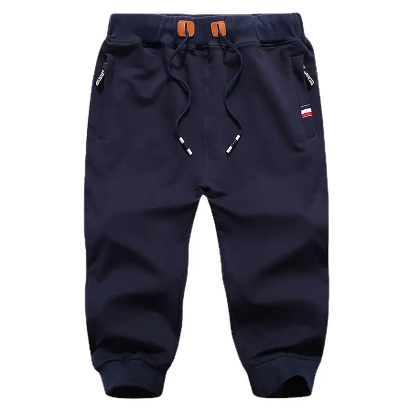 Men Grey Cropped Sweatpants with Zip Pockets - Image 6