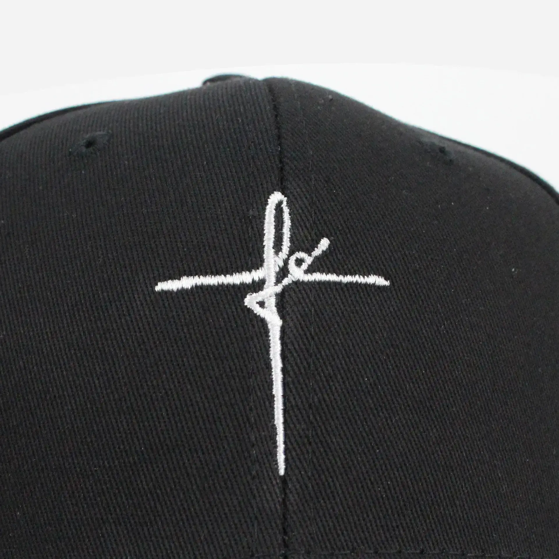 Men White Cross Stitch Cap with "Santo Stic" Brand - Image 5