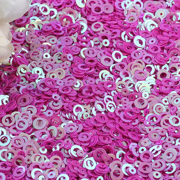 Small Bubble Hollow Circle Ring Sequins for Christmas & Weddings - Image 7