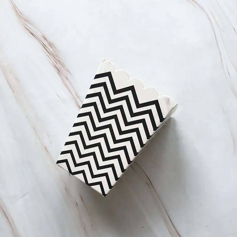Popcorn Box Hot Stamped Pink Striped Decor - Image 33