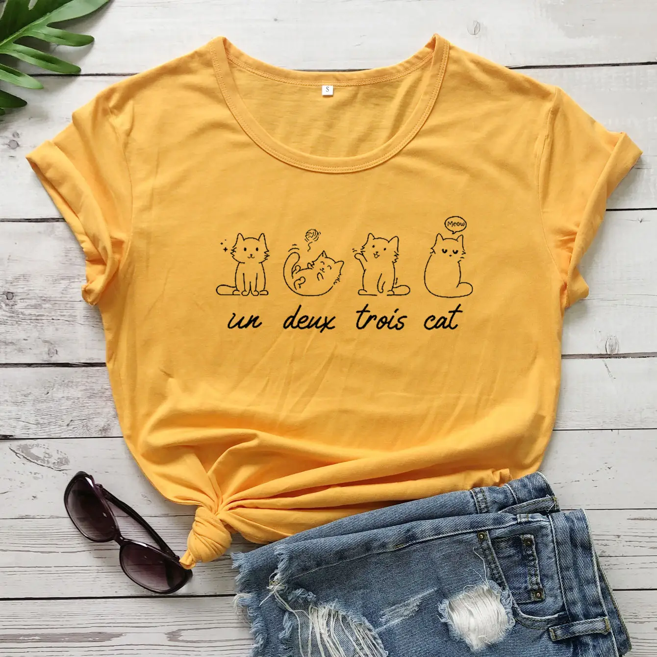 Green Unisex Cat Print T-Shirt Short Sleeve - Image 5