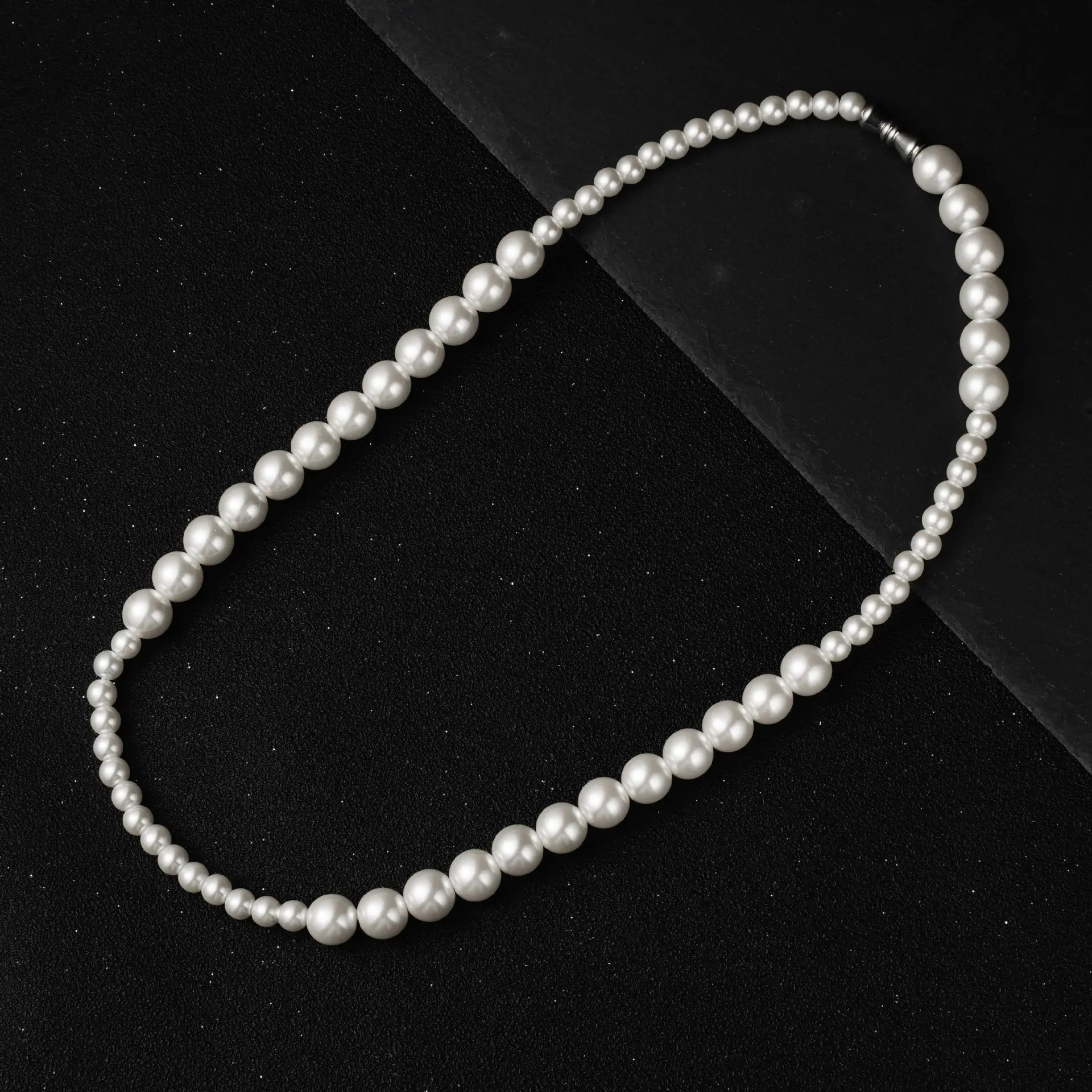 Vintage Pearl Necklace with Spliced Shell Beads Unisex — feature 8
