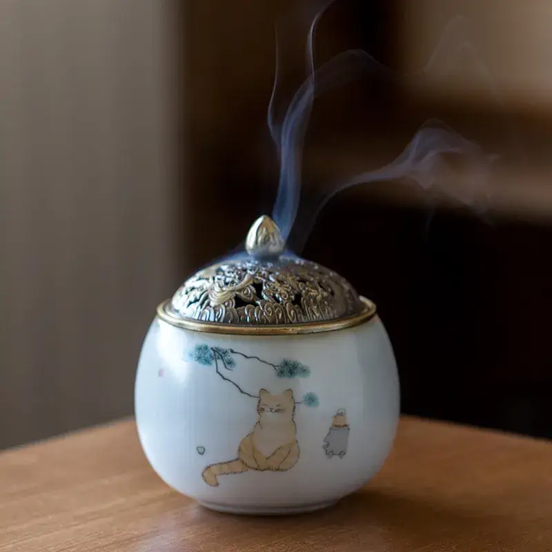 Antique Moon White Ruyao Cat Ceramic Tea Cup — feature 10