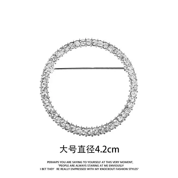 Large silver Round