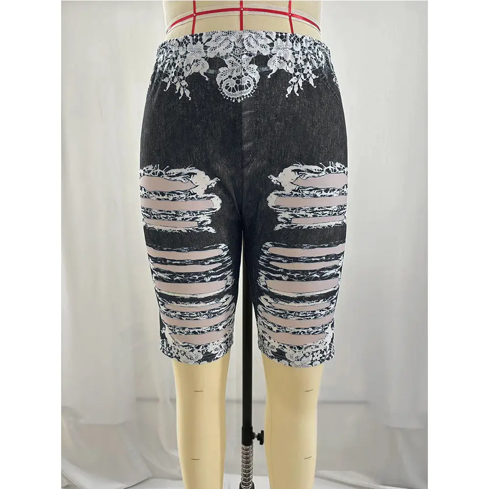 Women's Maroon Embroidered Leggings Large - Image 11