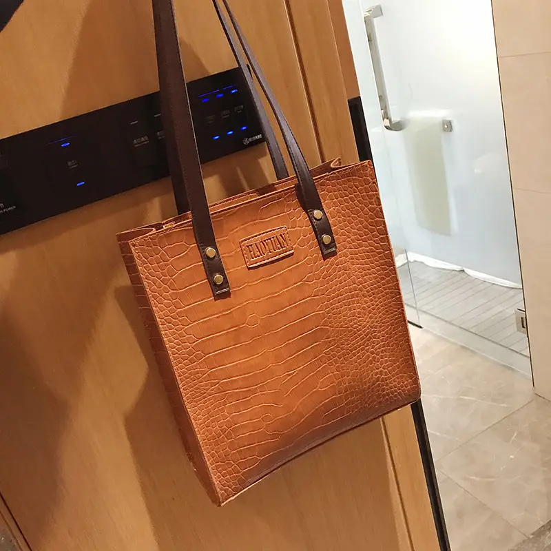 Women's White Croc Leather Shoulder Bag Large 2019 - Image 7