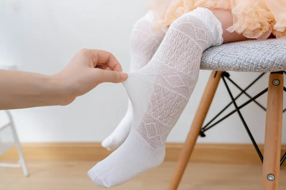 2025 Spring Baby Mesh Knee Socks Ultra-Thin Mid-Length — feature 9