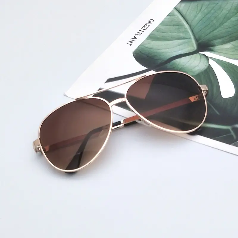 Men's Black Metal Sunglasses Wholesale - Image 9