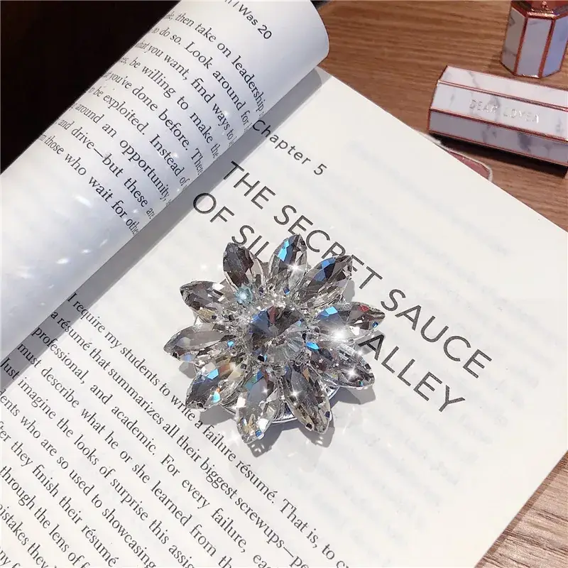 Crystal Flower Decorative Bracket Set of 1 Pc - Image 4