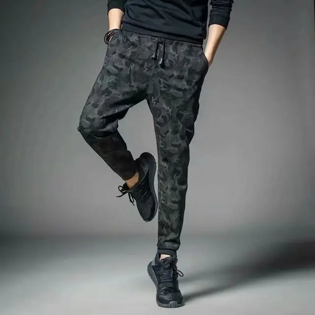 Men's 2020 Camo Cropped Pants Loose Sports Casual - Image 3