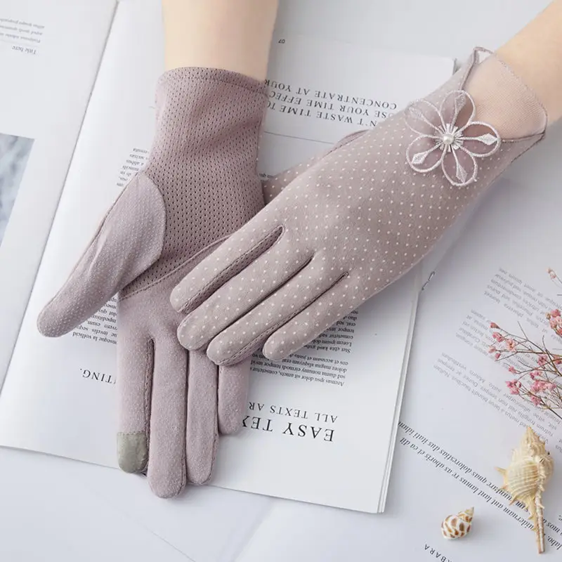 Women's Grey Touch Screen Gloves with Butterfly Design