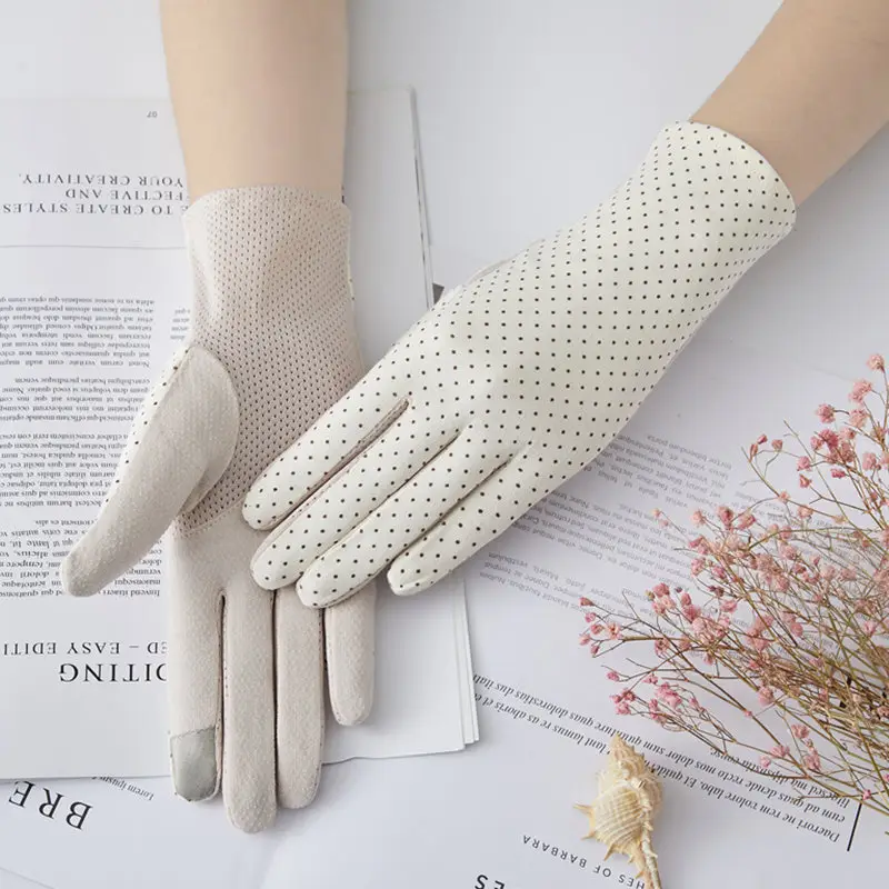Women's Grey Touch Screen Gloves with Butterfly Design