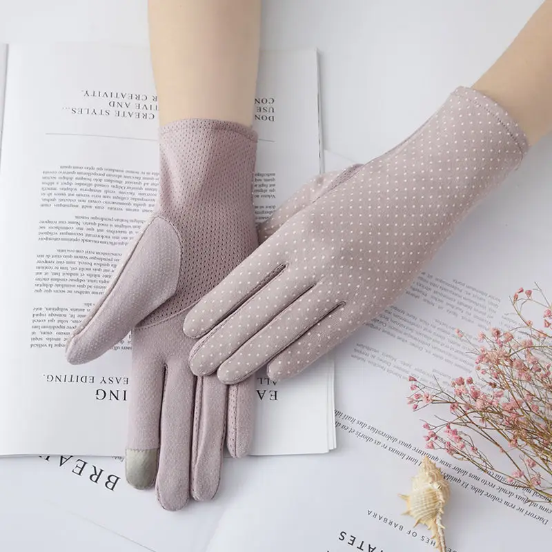 Women's Grey Touch Screen Gloves with Butterfly Design