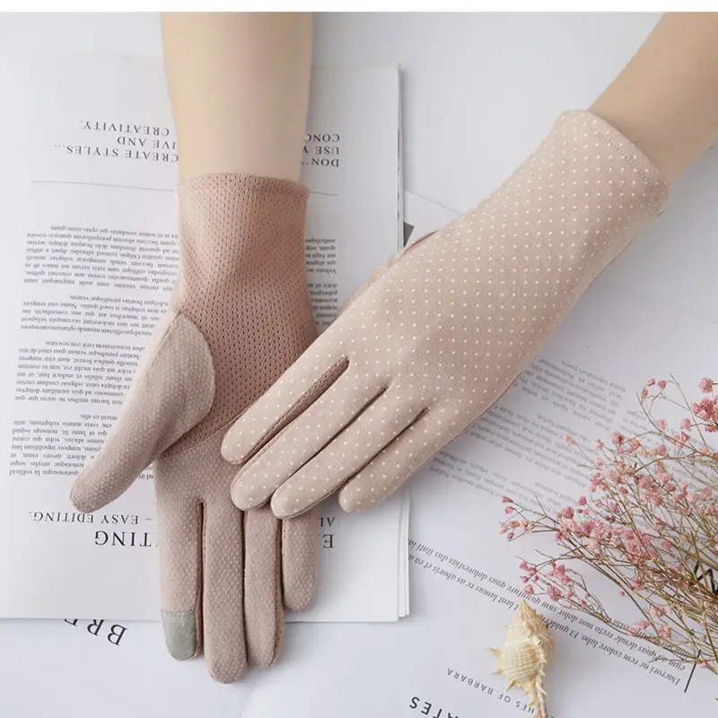Women's Grey Touch Screen Gloves with Butterfly Design