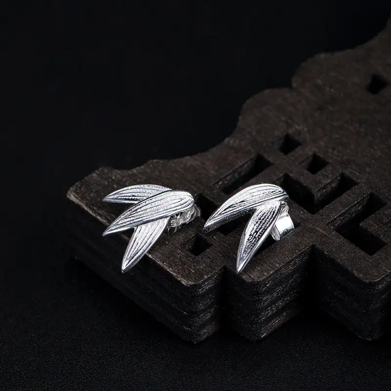 Vintage Bamboo Leaf Earrings for Women S925 Silver - Image 3