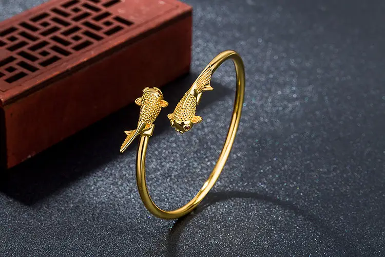 Burmese Fish Gold Plated Double Eye Bracelet — feature 8