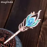 Vintage Pearl Flower Brooch for Women — feature 14