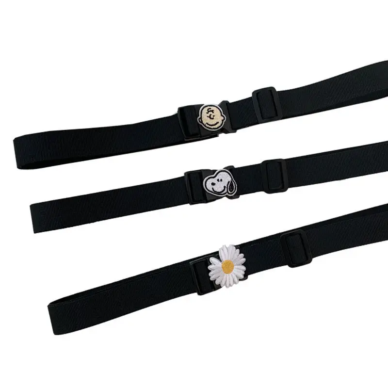 Women's Non-Perforated Decorative Belt with Daisies