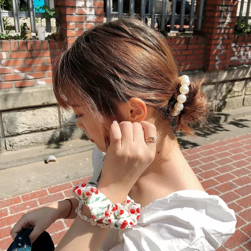 Romantic Pearl Hair Rope for Women All Match Sweet Decorative Bracelet — feature 11