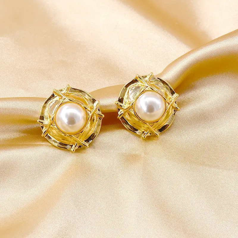 2020 Vintage Pearl Earrings 925 Silver Pin Korean Style - Image 2
