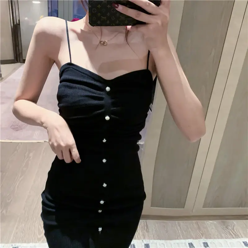 Black Knitted V-Neck Pleated Dress with Skirt - Image 5