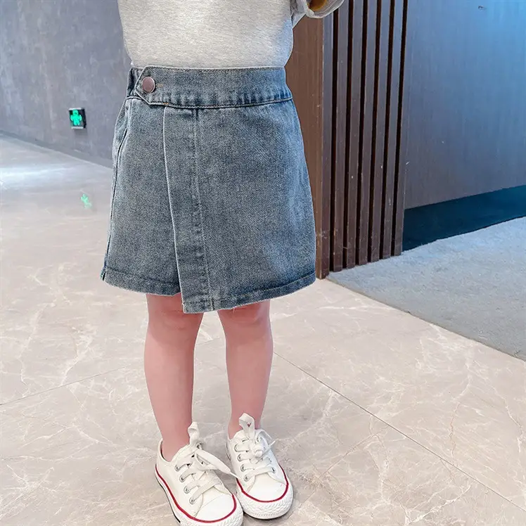 Girls Denim Shorts Summer Wear Breathable Casual Pants