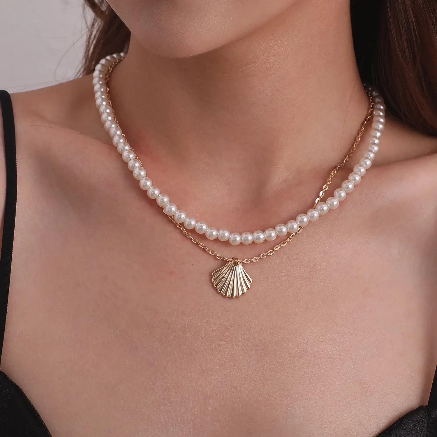 Elegant Pearl Scallop Necklace for Women