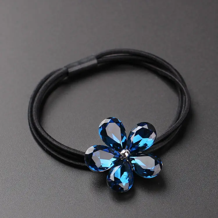 Black Crystal Pearl Hair Tie with Rhinestone - Image 4