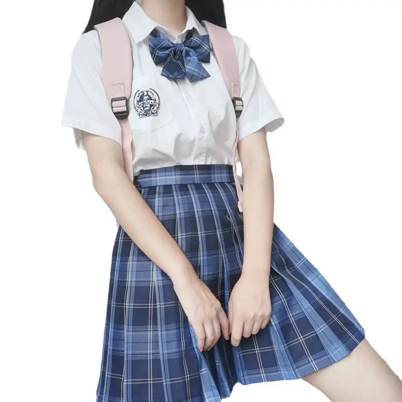 Japanese College Plaid Skirt Mountain Blowing Gentle One-Dao