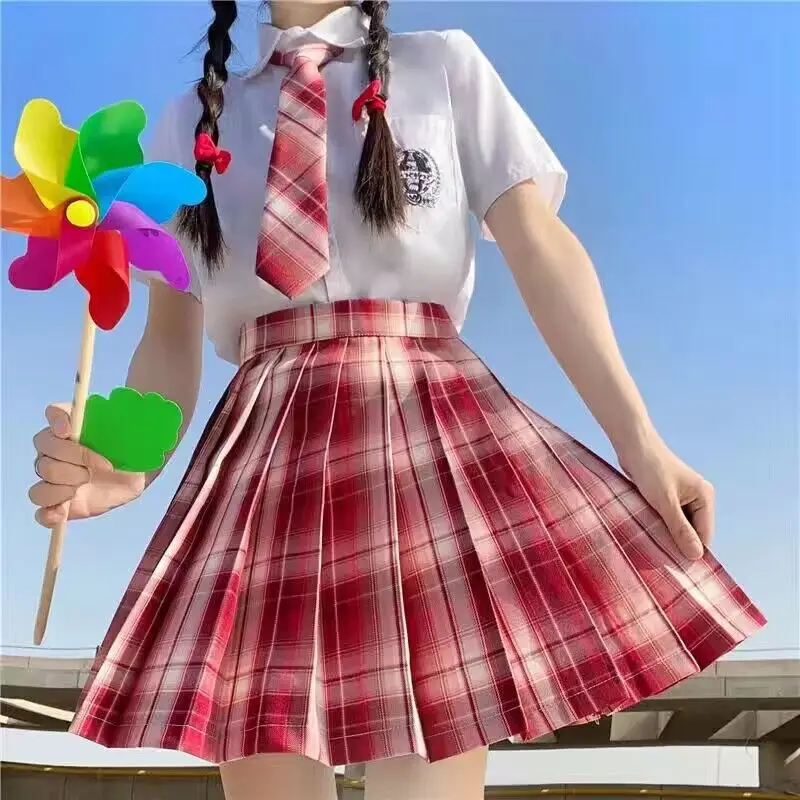 Japanese College Plaid Skirt Mountain Blowing Gentle One-Dao
