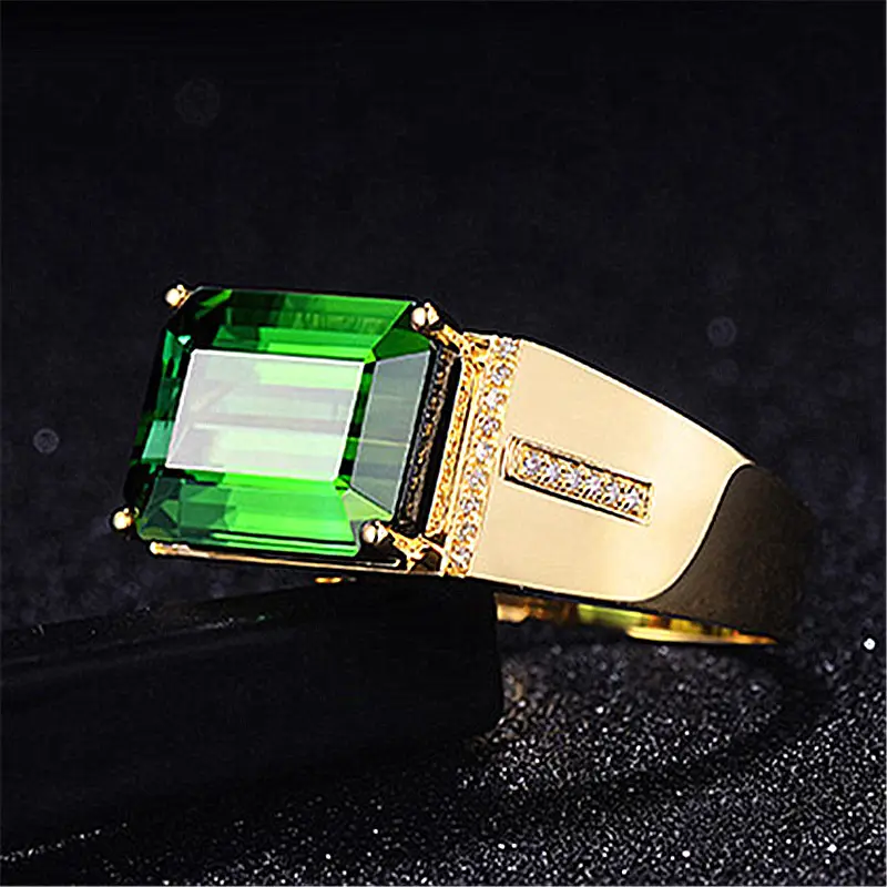 Golden Emerald Ring with Square Cut Green Crystal