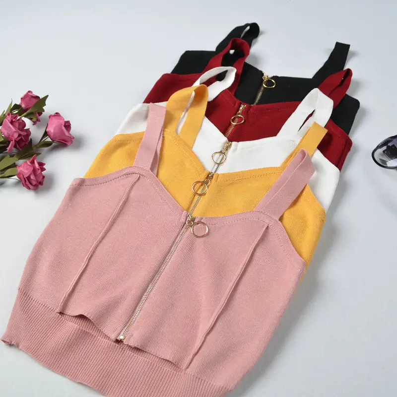 Red Knitted Summer Top with Zip Front — feature 3