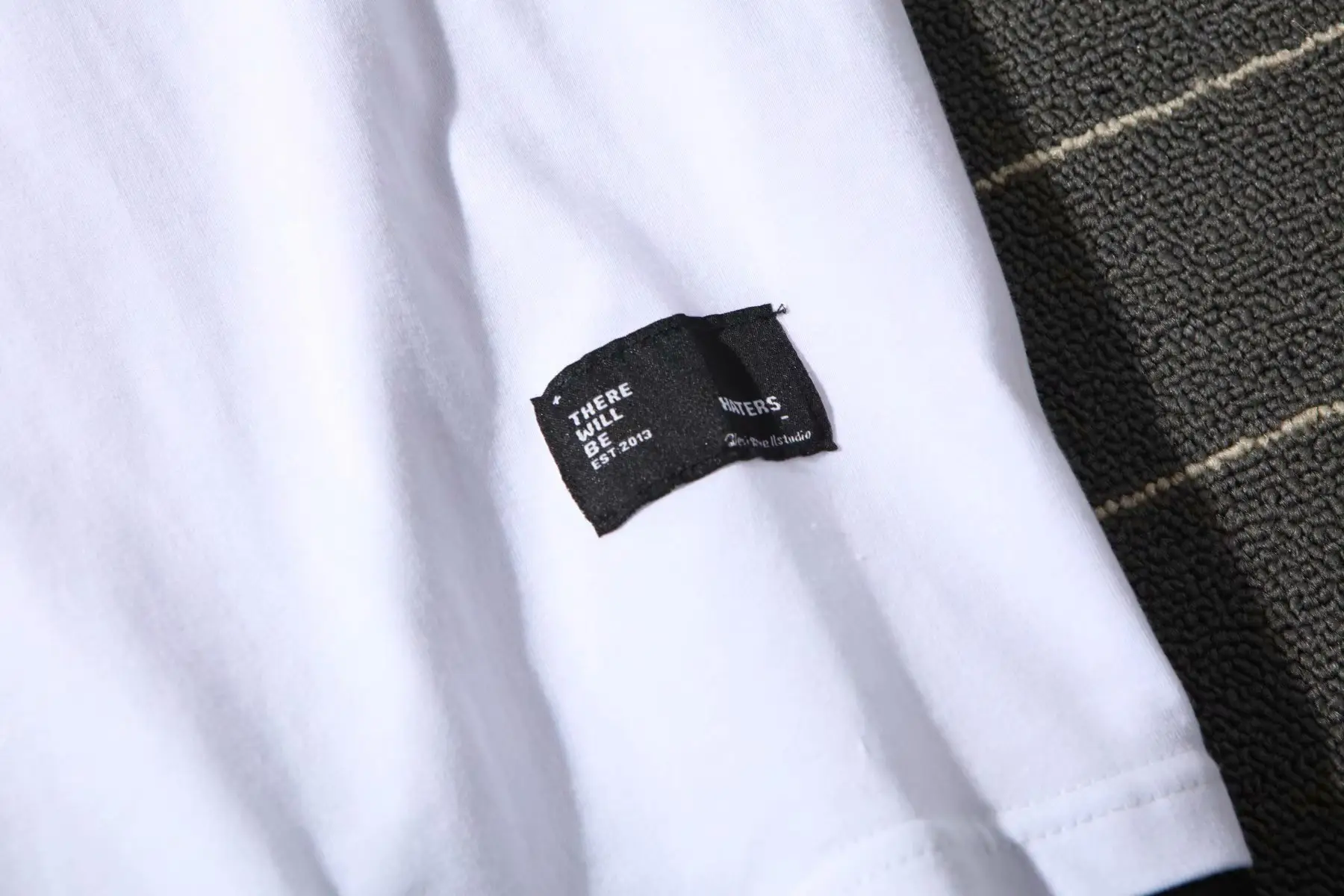 Men Black Cotton Short Sleeve T-Shirt Summer Wear — feature 5