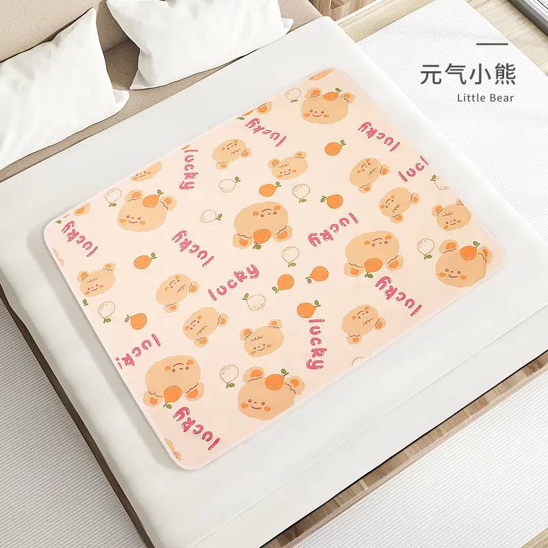 Vigorous bear-diaper pad