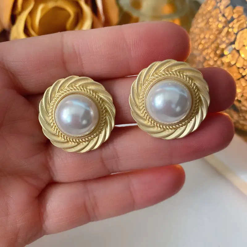 Qingdao Pearl Earrings Gold Plated Round Hollow - Image 3