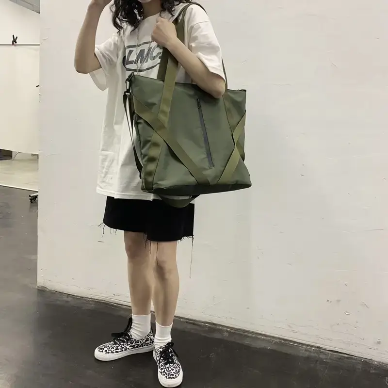 Green Crossbody Bag Large Capacity Men Women - Image 3
